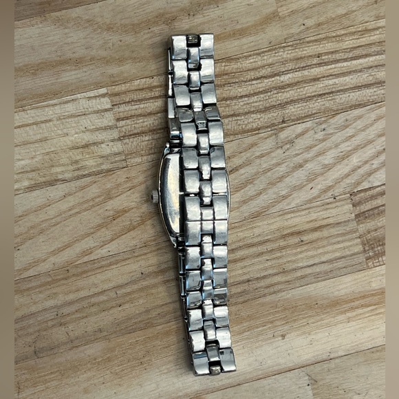 Bulova Ladies Watch Abalone Dial Stainless Bracelet Hidden Clasp 96C97 - Picture 11 of 15